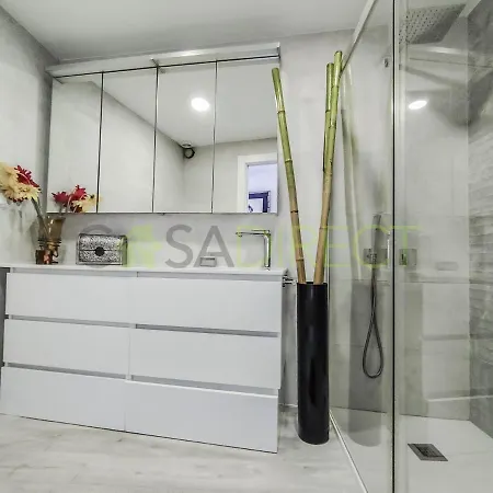 Διαμέρισμα Modern 1 Bedroom With Hot Tub *