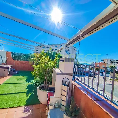 Apartment Modern 1 Bedroom With Hot Tub Nerja